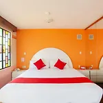 Oyo Quinta Bugambilias